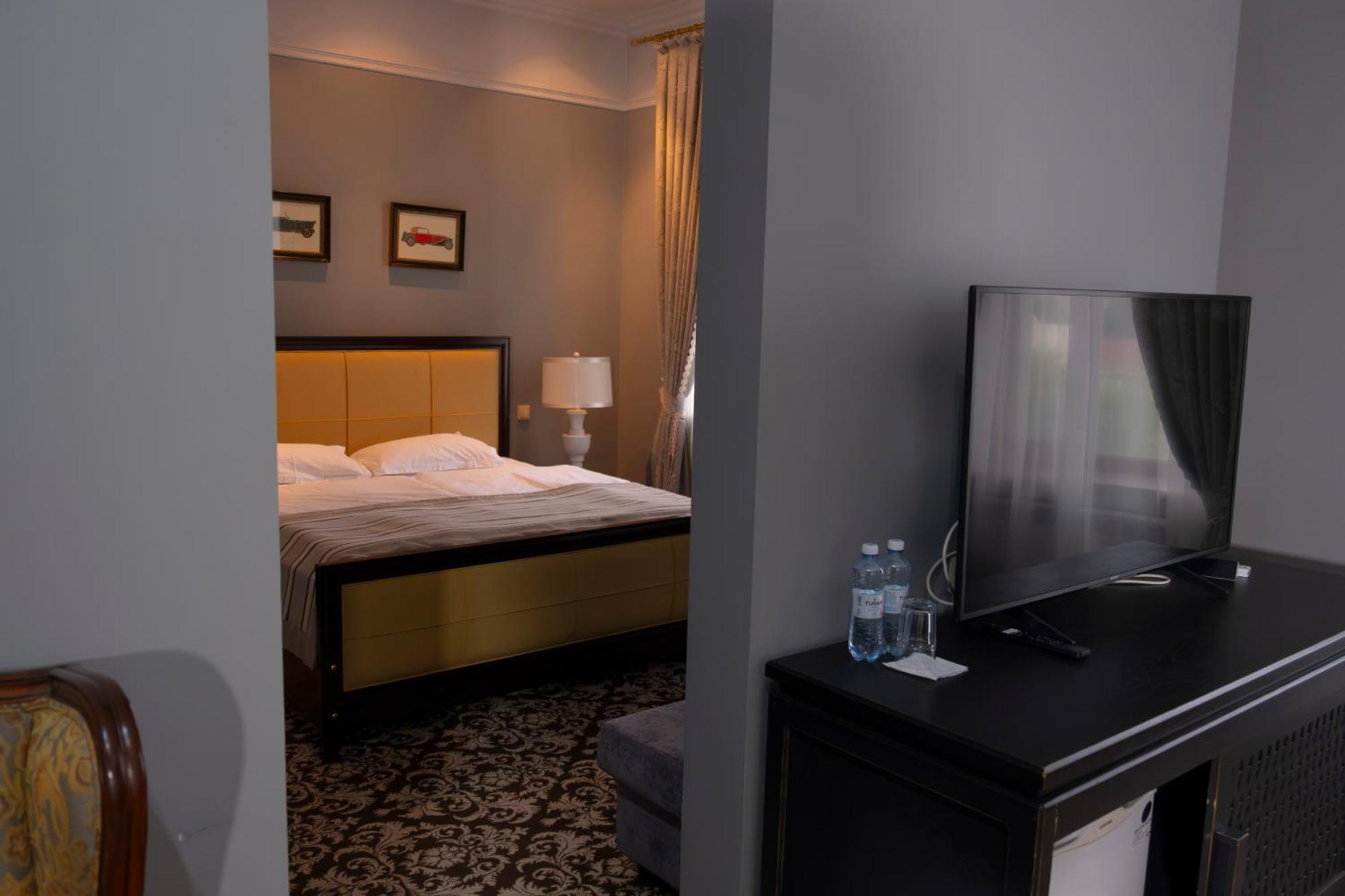 Plaza Hotel Kökchetaou Extérieur photo