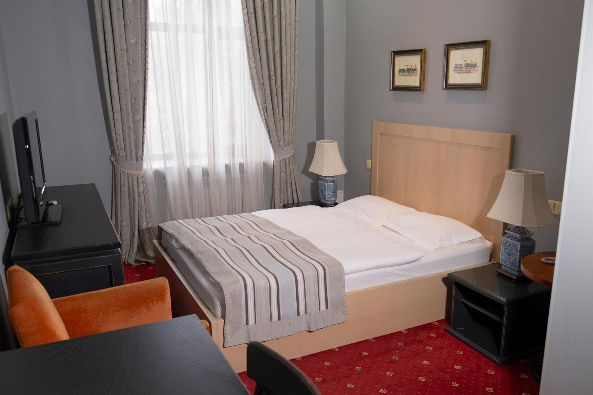 Plaza Hotel Kökchetaou Extérieur photo