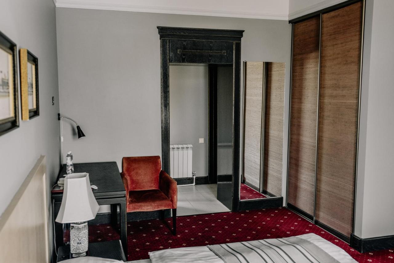 Plaza Hotel Kökchetaou Extérieur photo