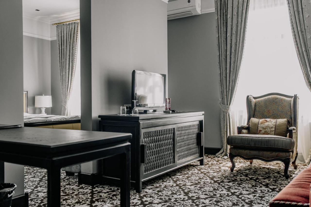 Plaza Hotel Kökchetaou Extérieur photo